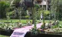 lily-pond-garden-wedding_2