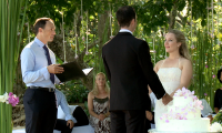 the-sarojin_wedding-vows-beach